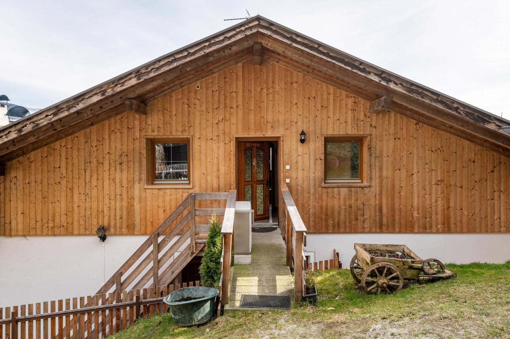 Malsoetscherhof Apt C Villandro Exterior photo